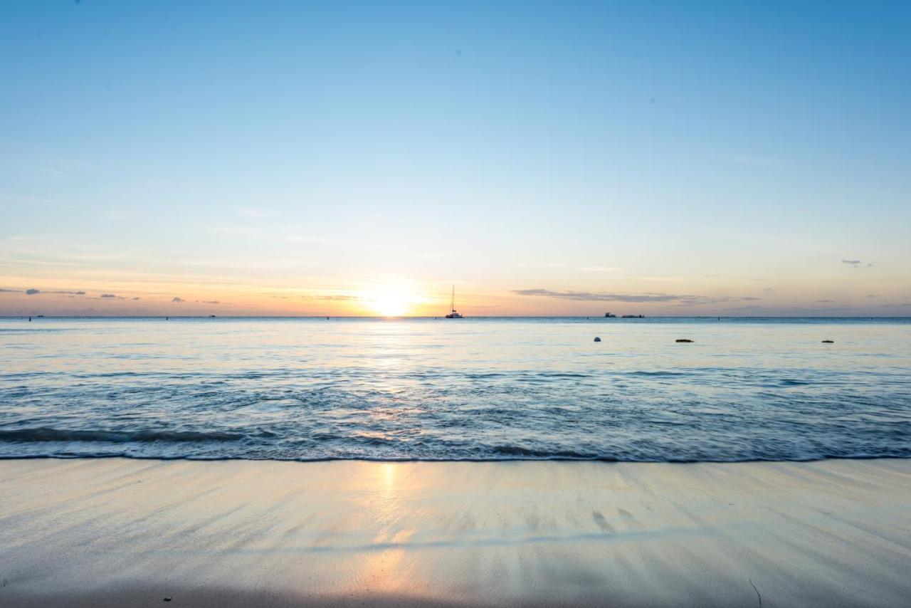 Mon Choisy Beach R. Mont-Choisy Exterior foto